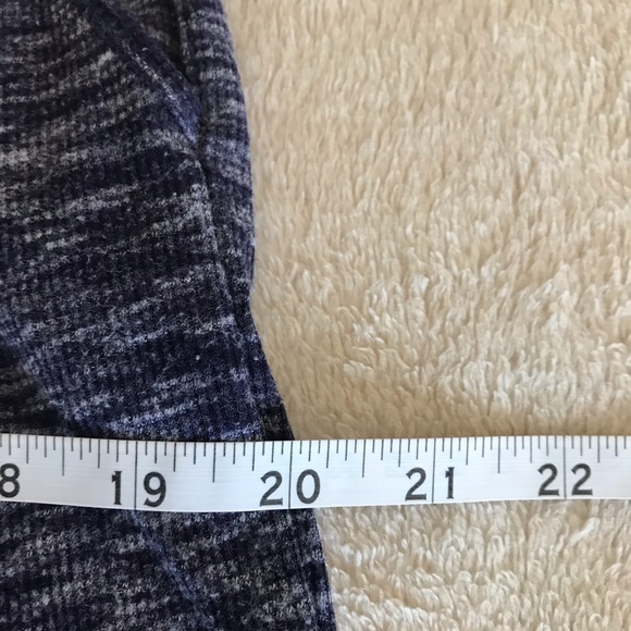 Soft Comfortable Lounge Pants - Size M - Picture 10 of 10